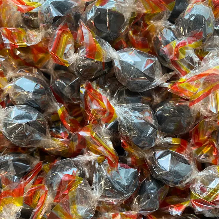 Salmiakkikirppu 50g - Kääreelliset karkit - 18062 - 1