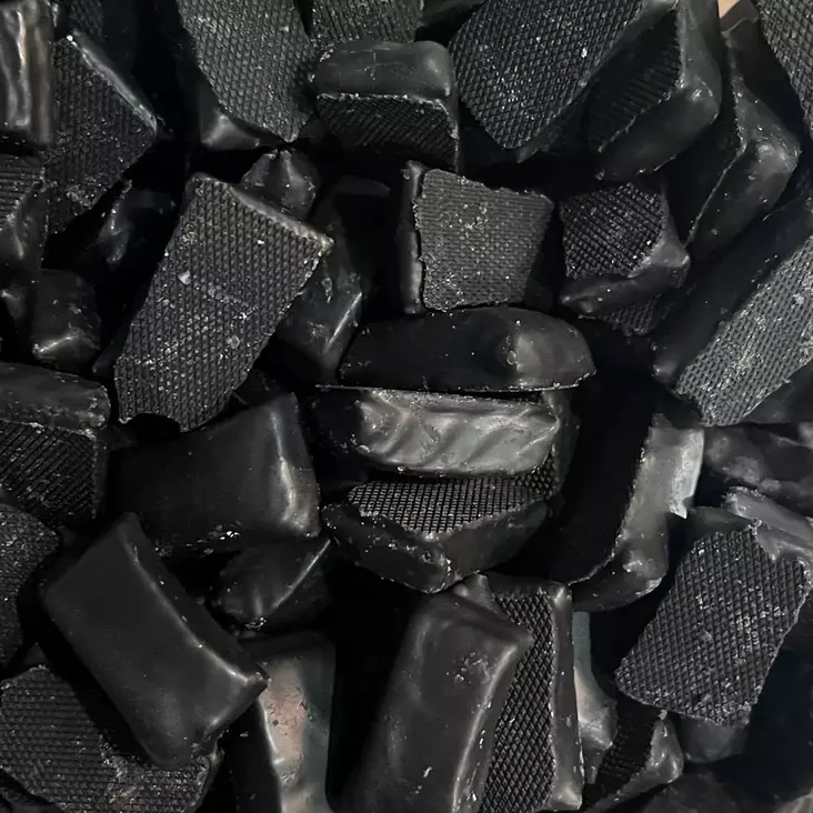 Milkshake Vadelma & Lakritsa 50g - Lakritsi irtokarkit - 9973 - 1