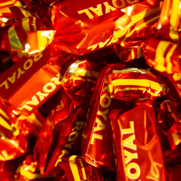 Royal Konvehti 50g - Kääreelliset karkit - 11043 - 1