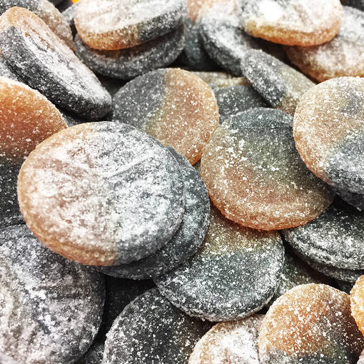 Peace-lätkä Kola/Salmiakki 50g - Kirpeät irtokarkit - 10216 - 1