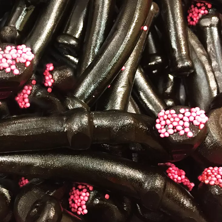 Lakritsipiippu 50g - Lakritsi irtokarkit - 10408 - 1